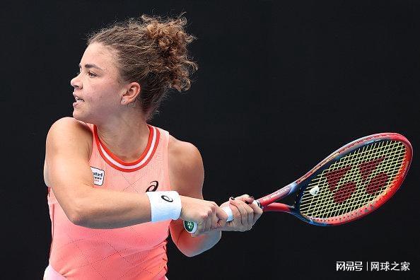 全队协作的 全队协作的