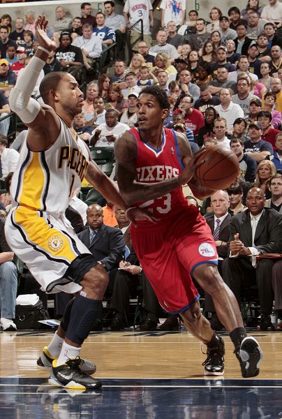 虽然在面对 虽然在面对